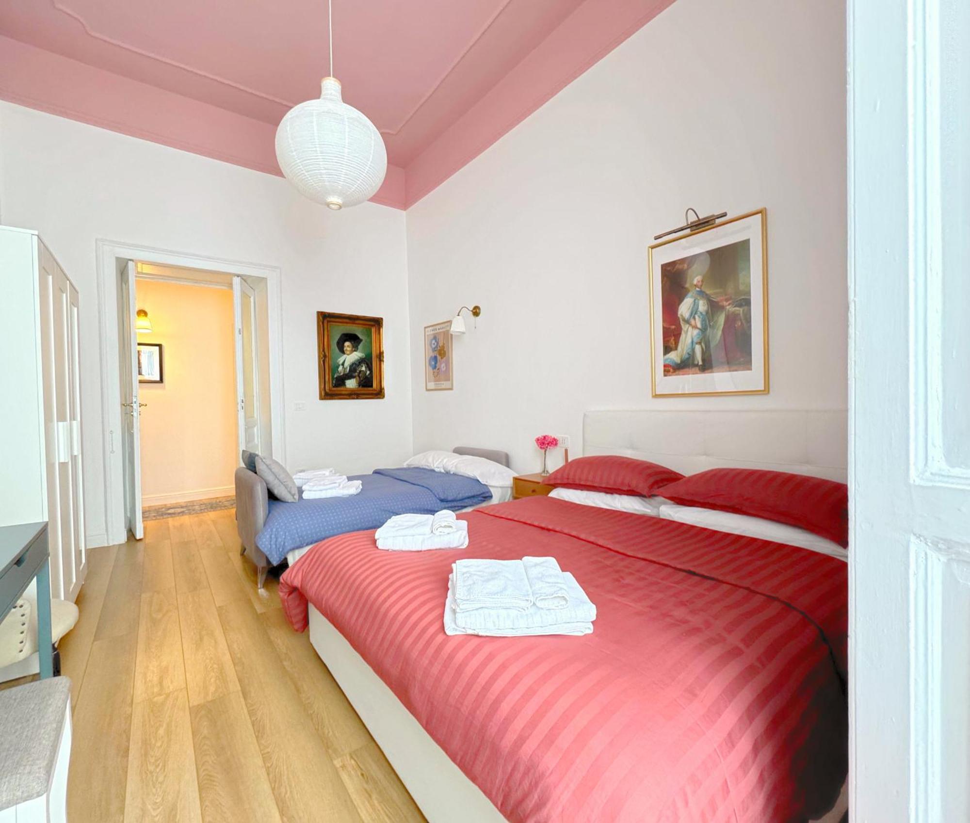 Carlo Iii - Centro - 3min Aeroporto Appartement *